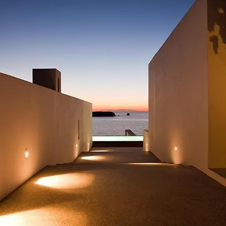 The Edge Of Paros Beauty Apartment *