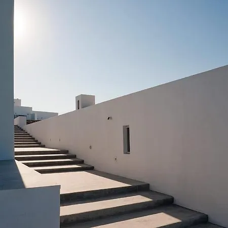 The Edge Of Paros Beauty Apartment *