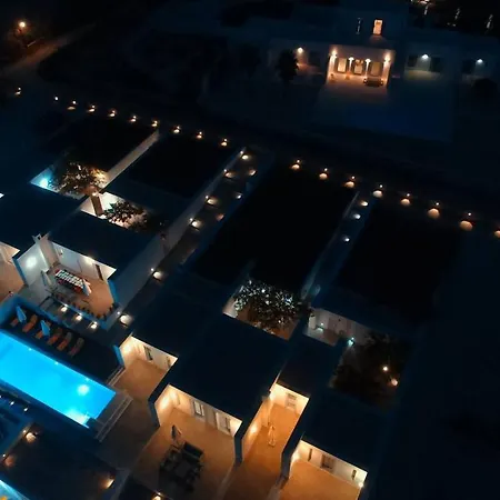 The Edge Of Paros Beauty * Agia Irini (Paros)